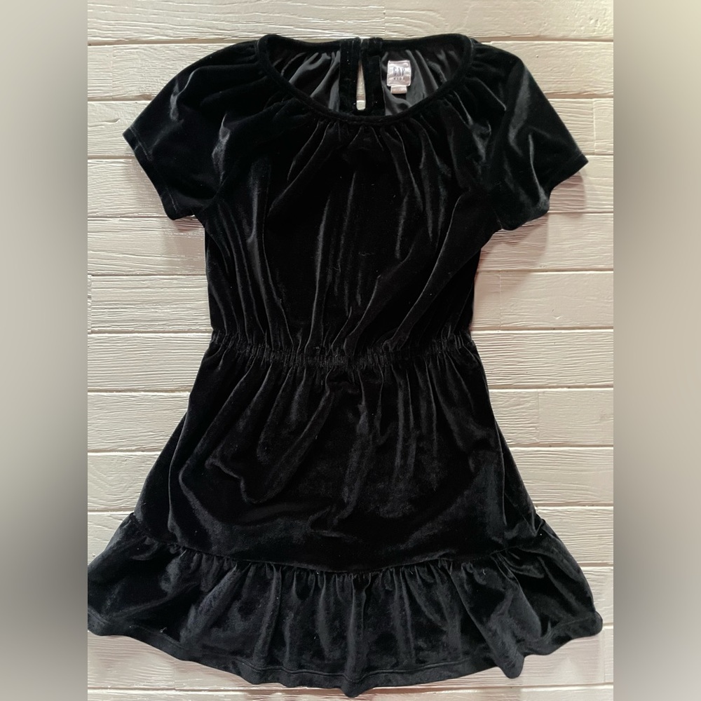 Gap Girls Black Velvet Tiered Keyhole Short Sleeve Elastic Waist Dress Size 6 7